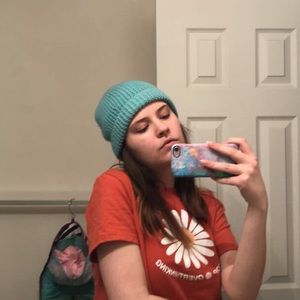 Meet your Posher, Mary-esther